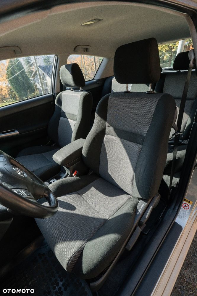 Toyota Corolla 1.4 VVT-i Luna - 16