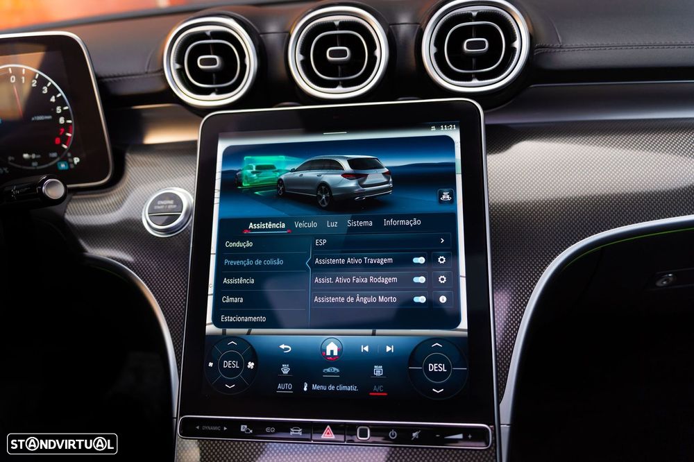 Mercedes-Benz C 300 e AMG Line - 16