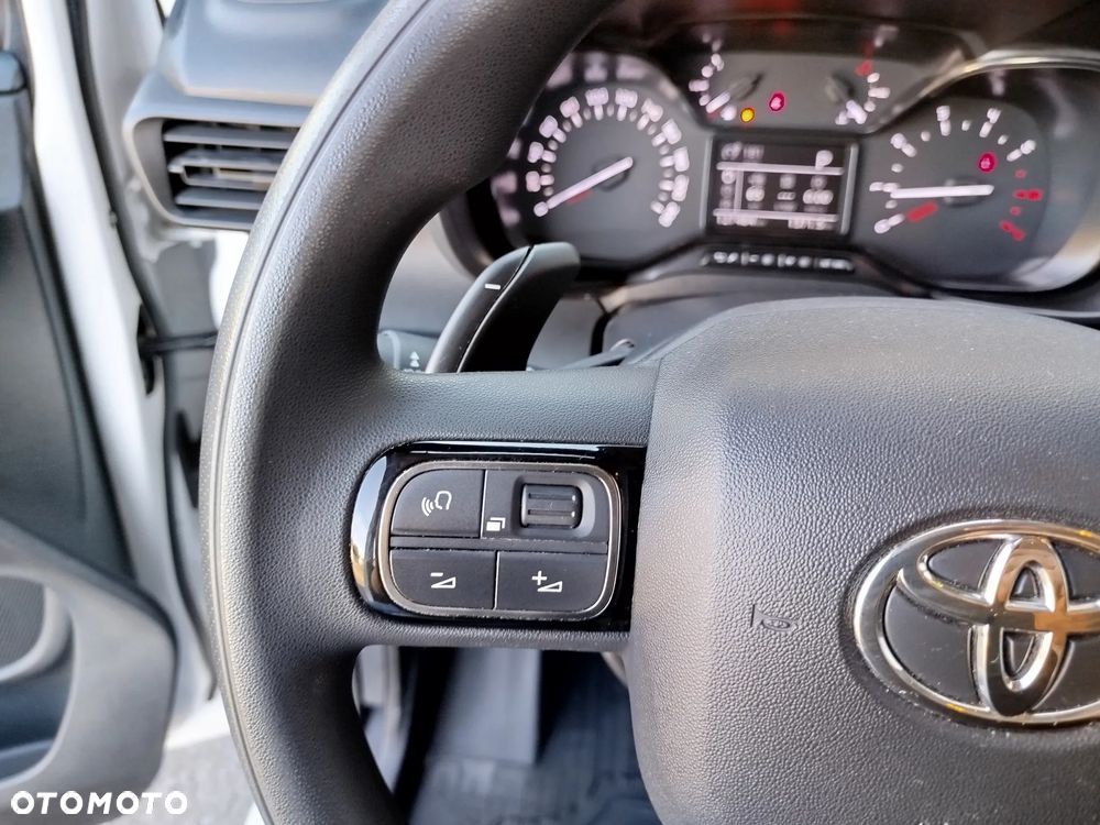 Toyota PROACE CITY - 16