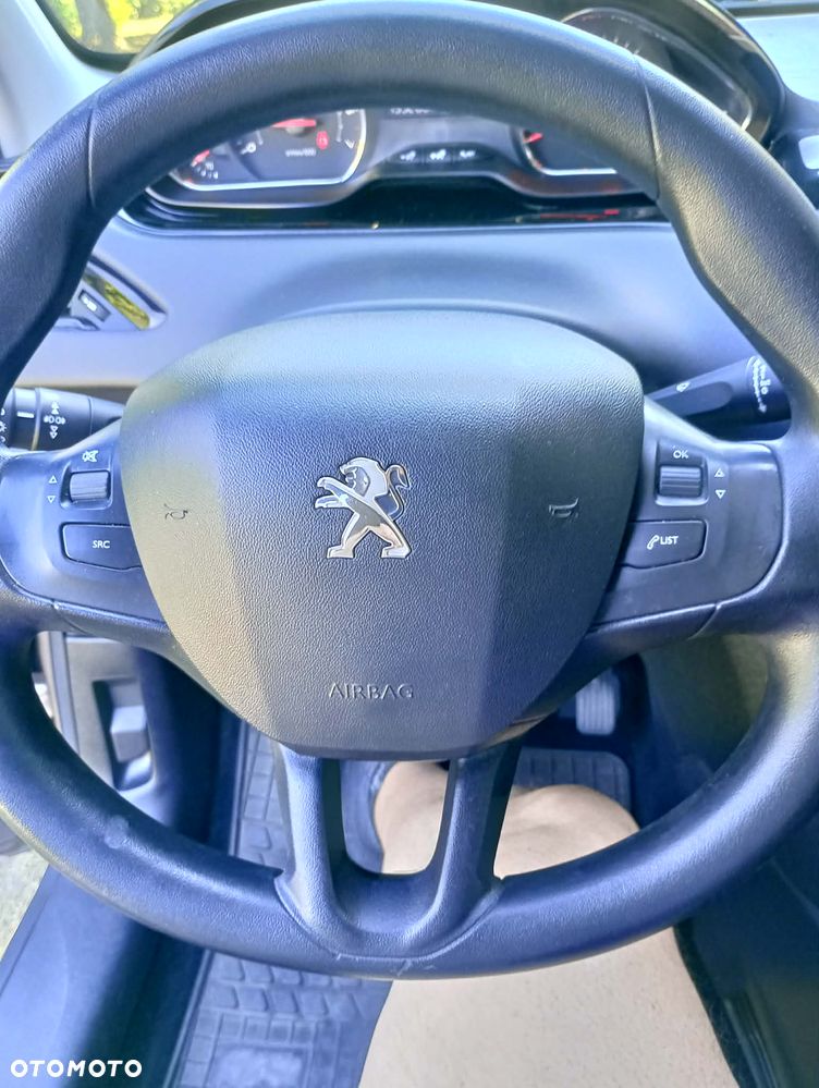 Peugeot 208 1.4 VTi Active - 11