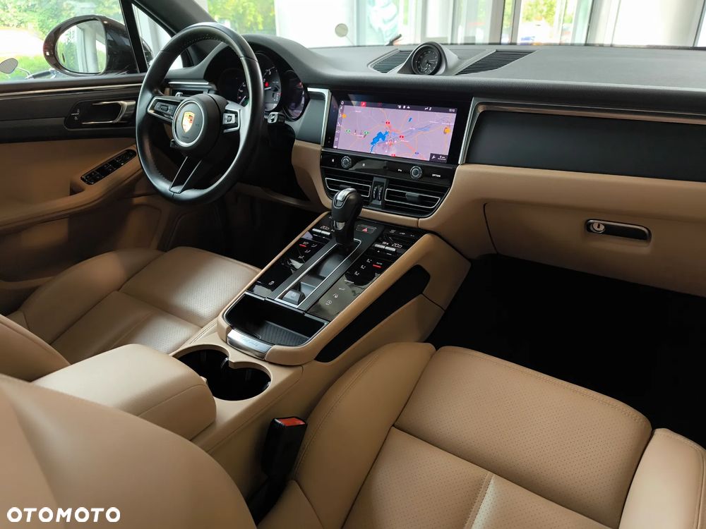 Porsche Macan Standard - 13