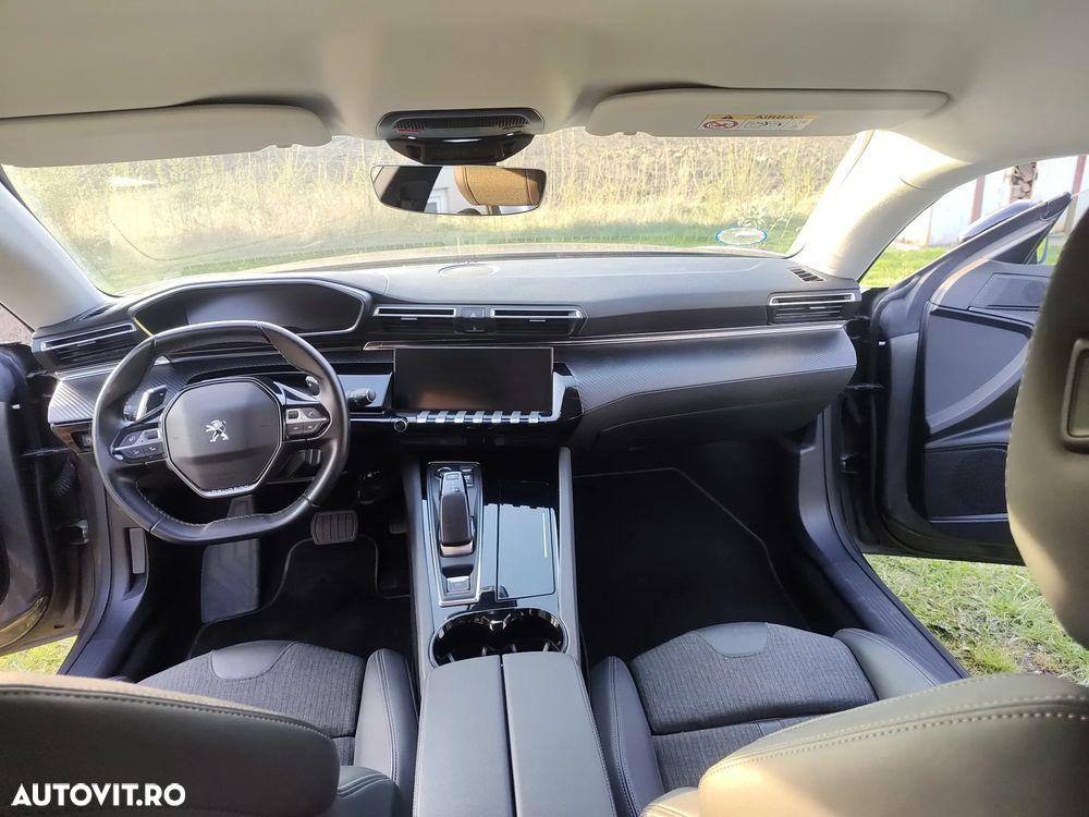Peugeot 508 SW Hybrid 225 e-EAT8 Allure Pack - 11