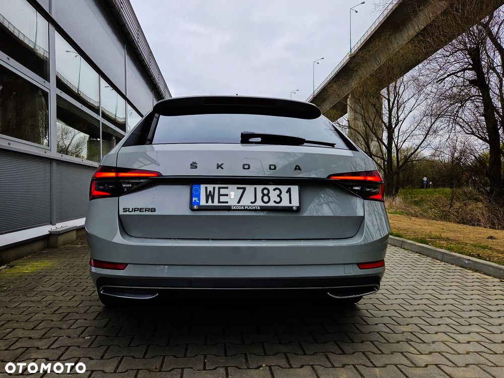 Skoda Superb 2.0 TDI SCR Sportline DSG - 37