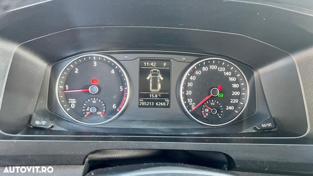 Volkswagen Transporter - 9