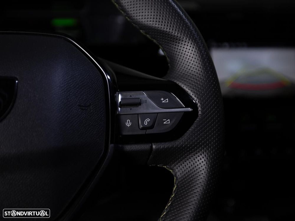 Peugeot 308 SW 1.2 PureTech GT EAT8 - 17