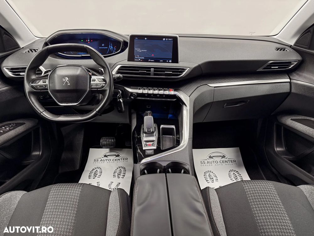Peugeot 3008 - 5