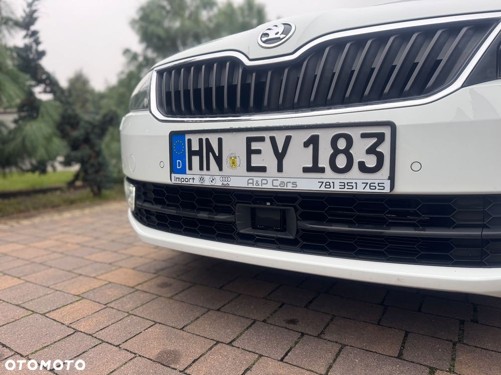 Skoda RAPID 1.4 TSI DSG Drive - 11