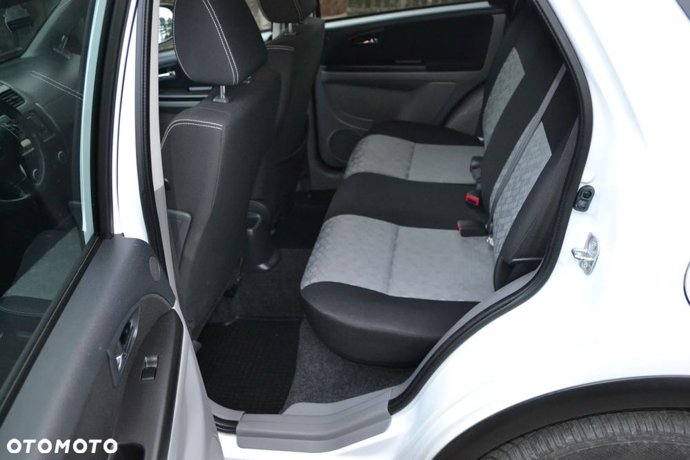 Suzuki SX4 1.6 Premium 4WD - 8