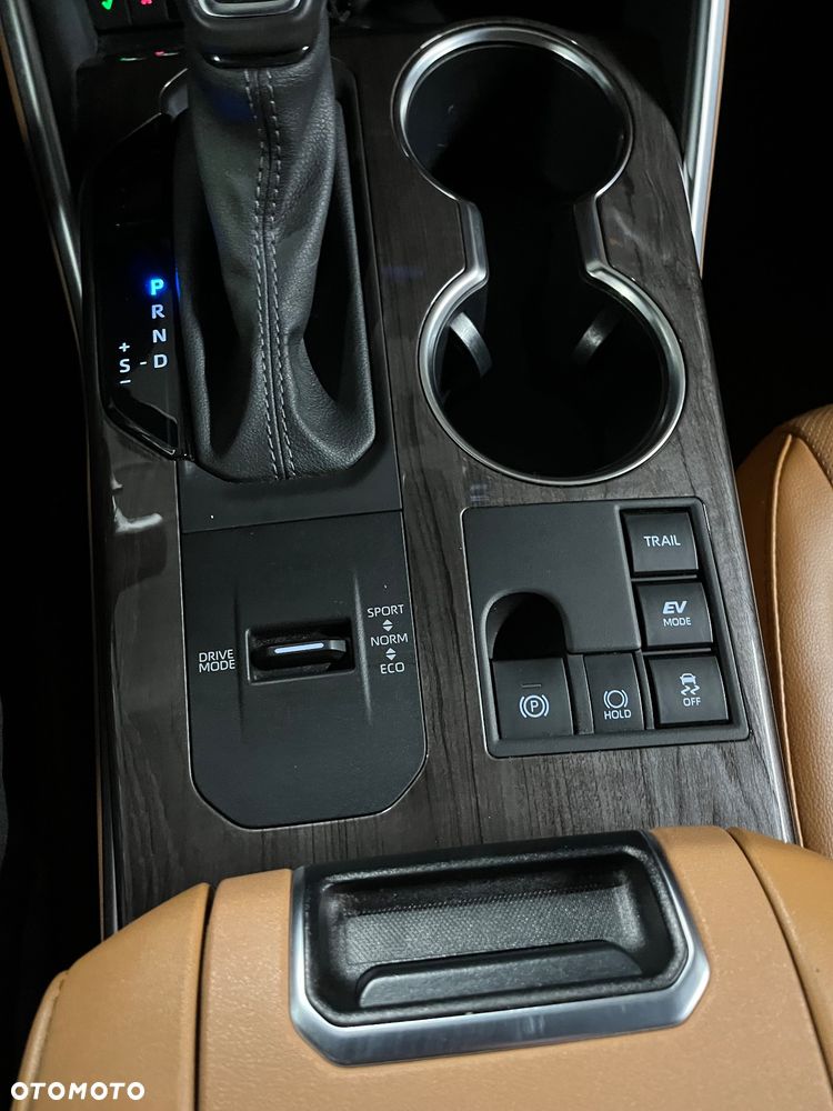 Toyota Highlander 2.5 Hybrid Executive - 20