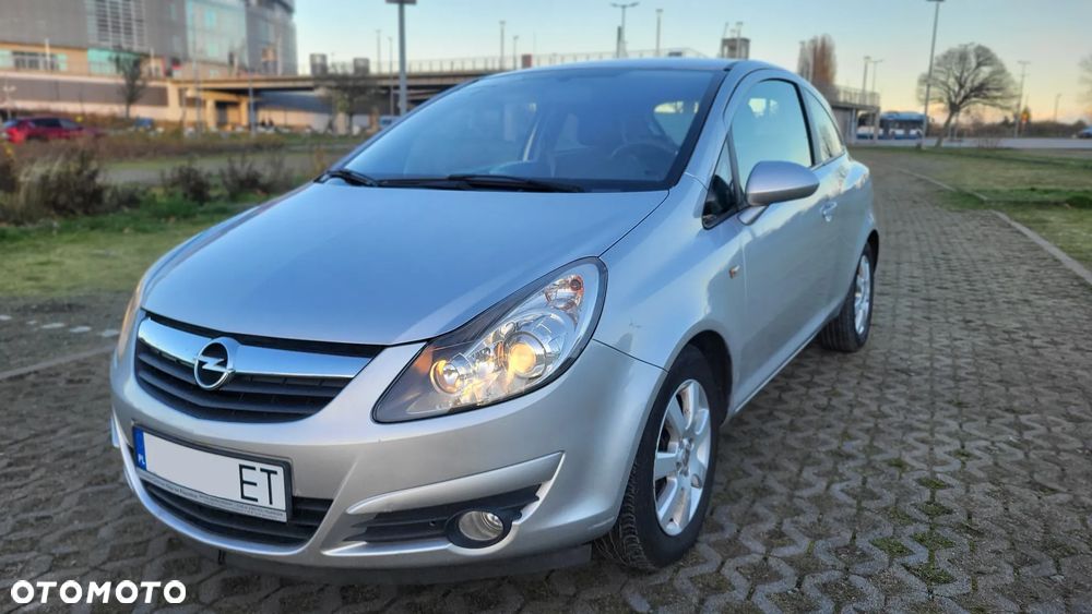 Opel Corsa 1.4 16V Enjoy - 2