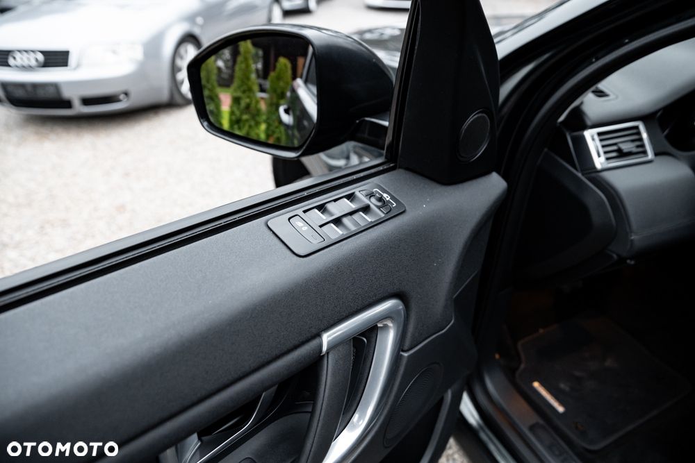 Land Rover Discovery Sport 2.0 Si4 HSE - 17