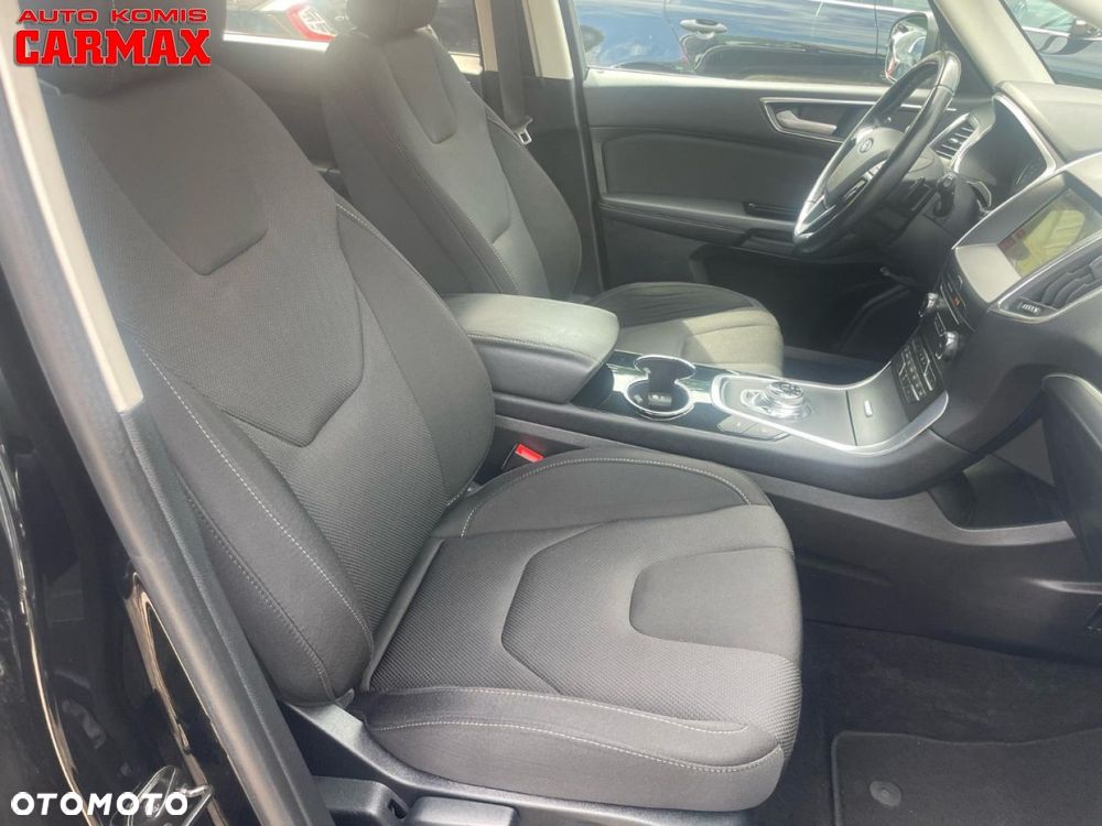 Ford S-Max - 22