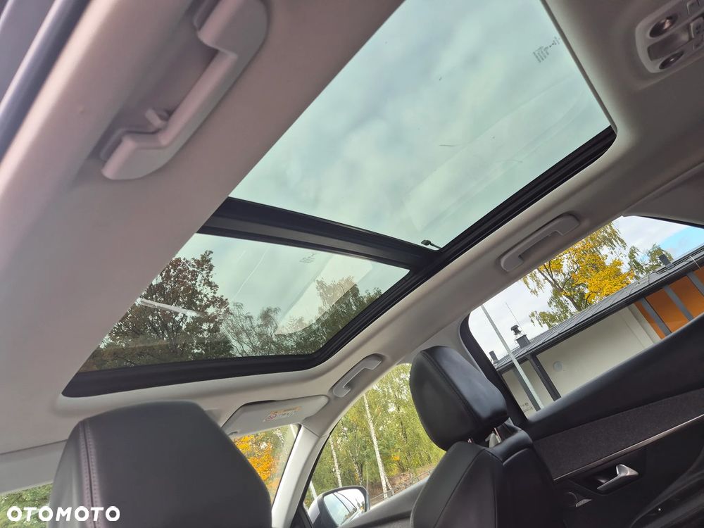 Peugeot 3008 HDi 115 Allure - 24