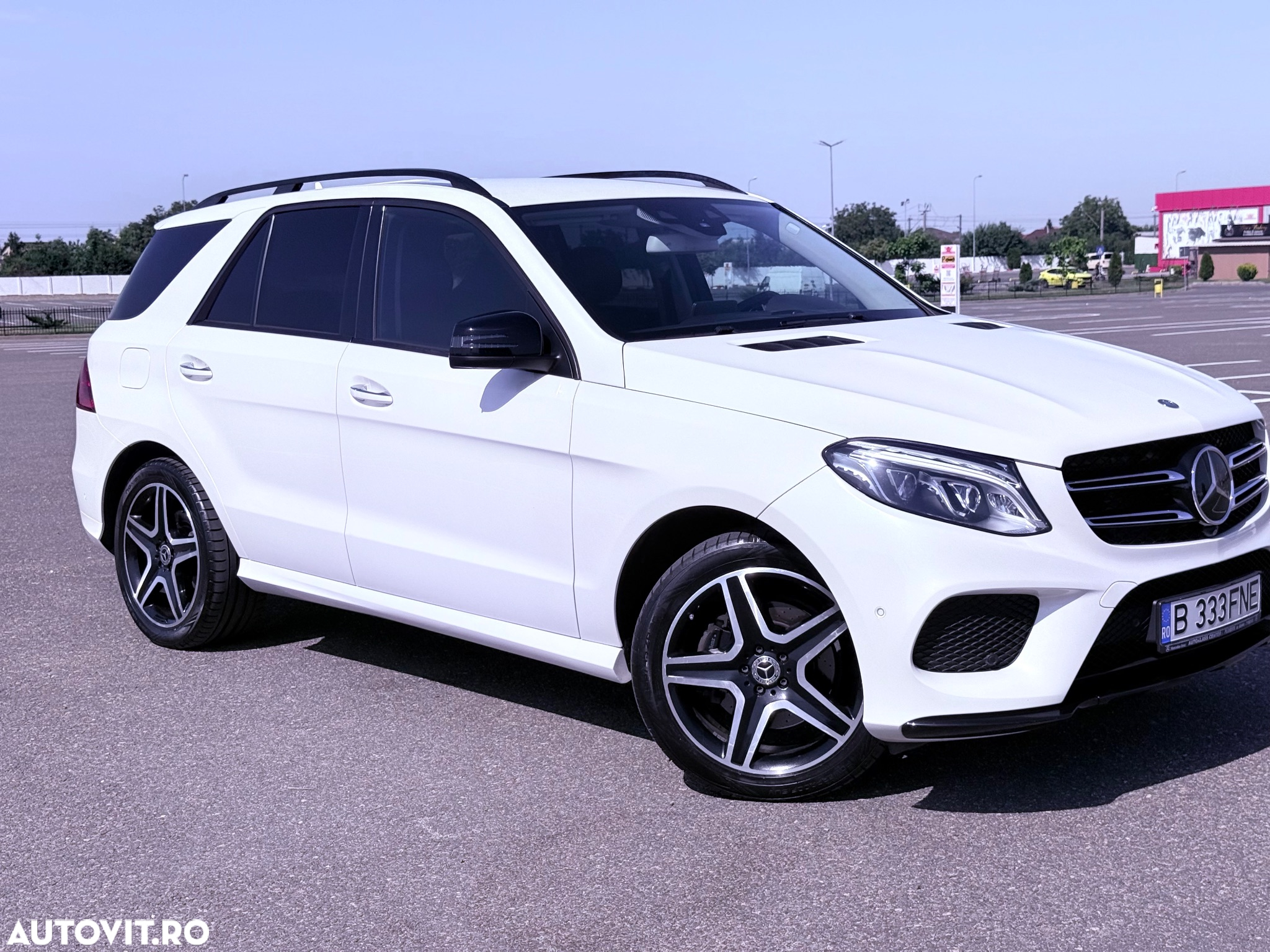 Mercedes-Benz GLE 350 d 4MATIC - 3