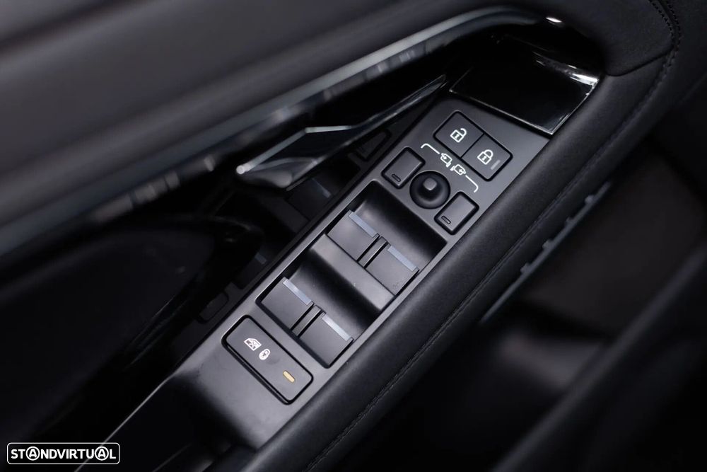 Land Rover Range Rover Evoque 1.5 P300e AWD Dynamic SE - 35
