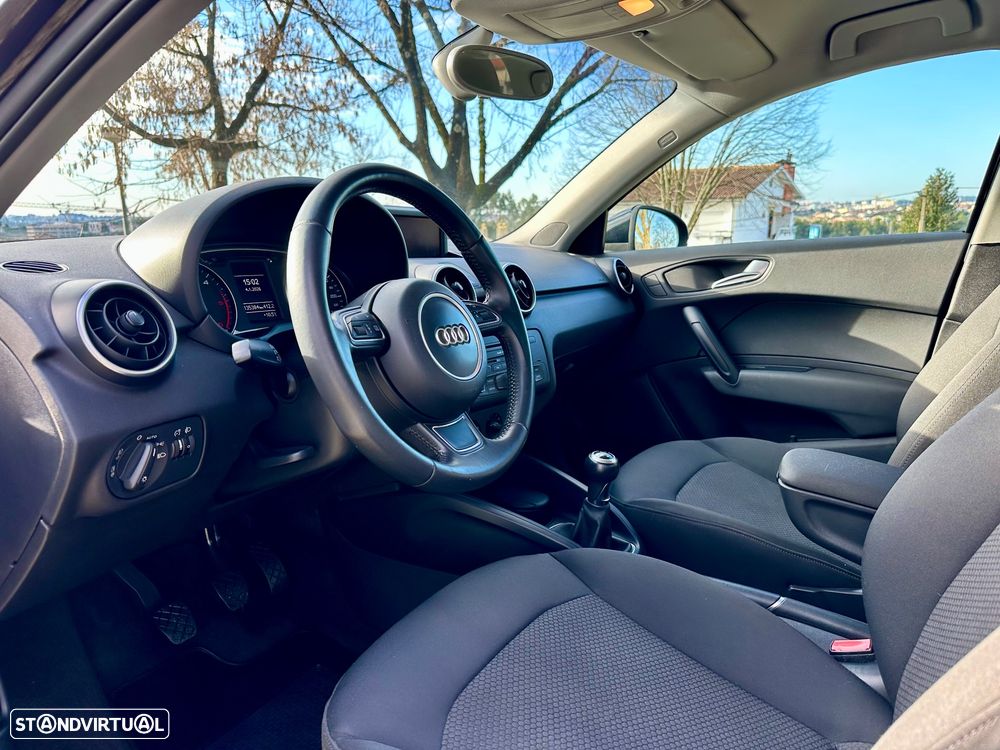 Audi A1 Sportback 1.6 TDI Advance - 18