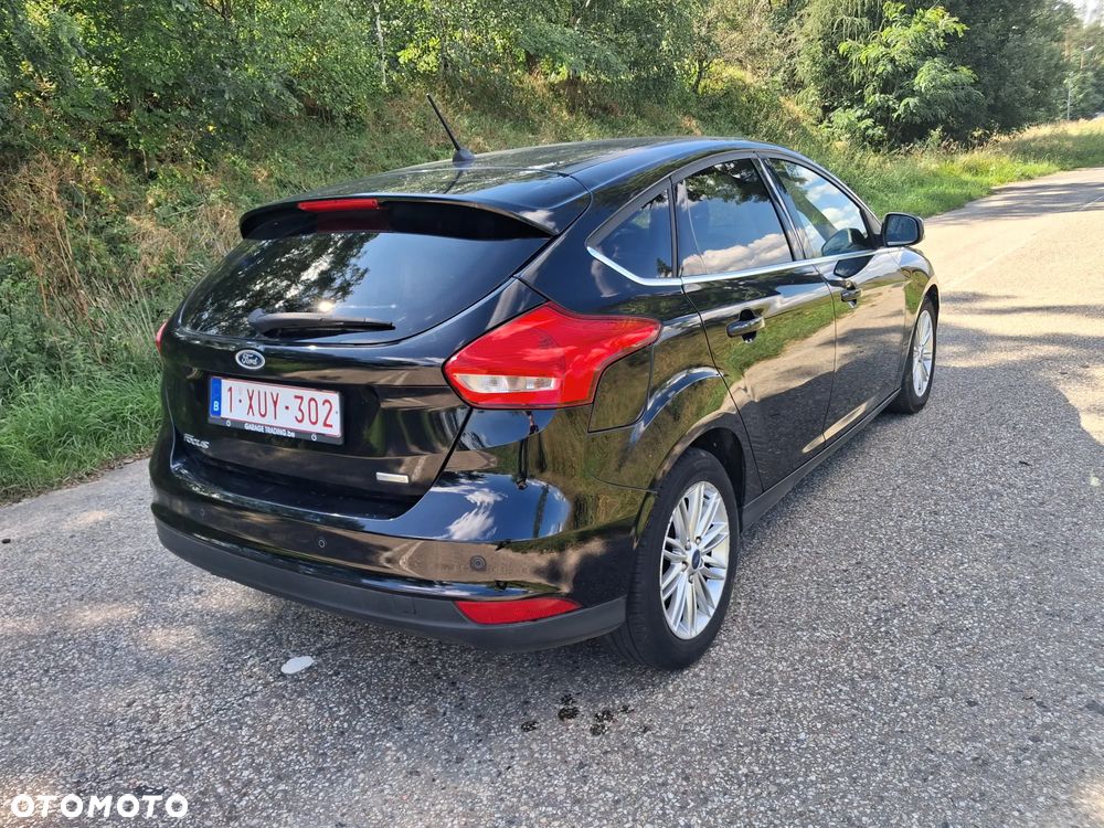 Ford Focus - 8