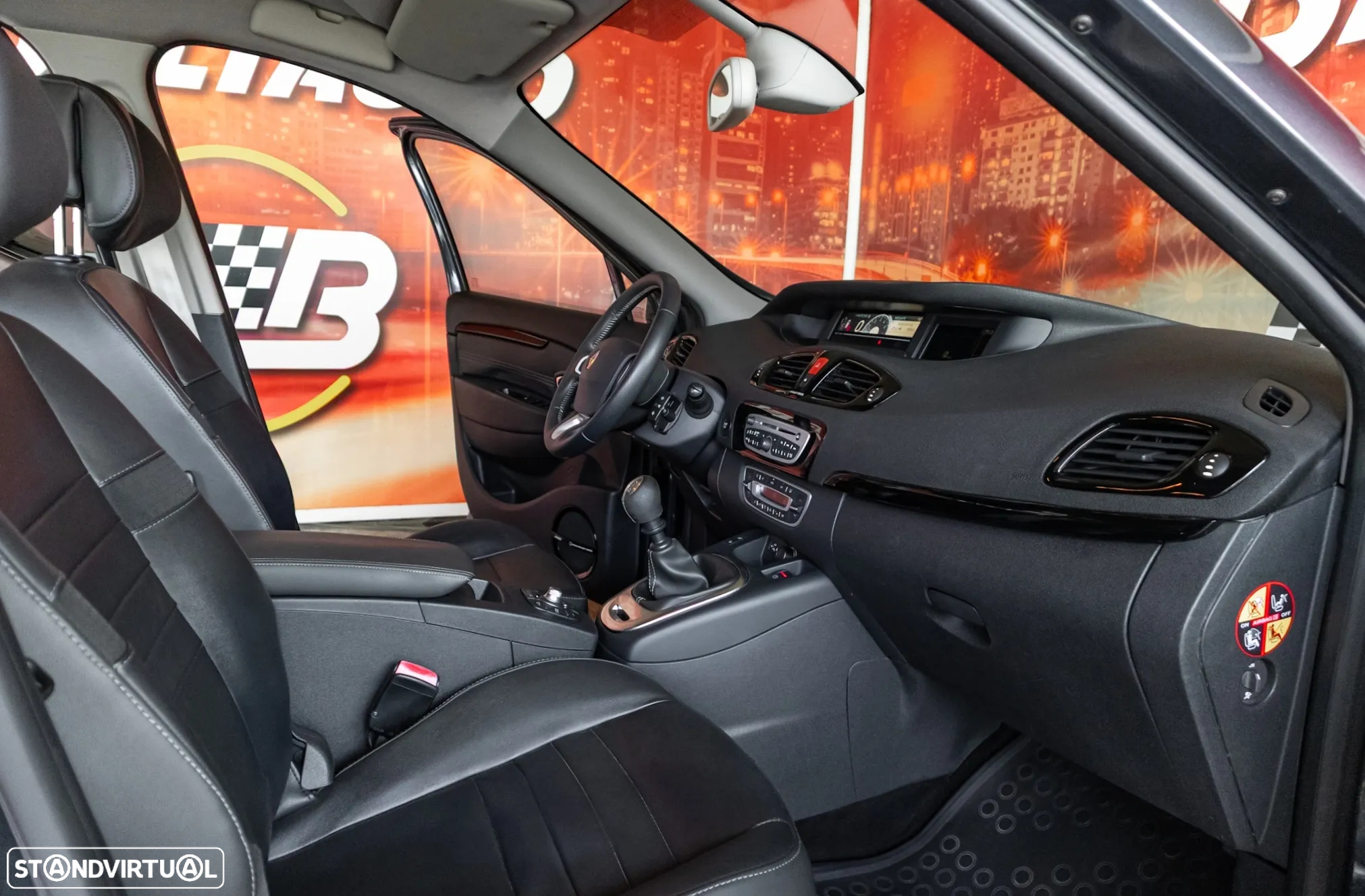 Renault Grand Scénic 1.6 dCi Bose Edition 7L - 23