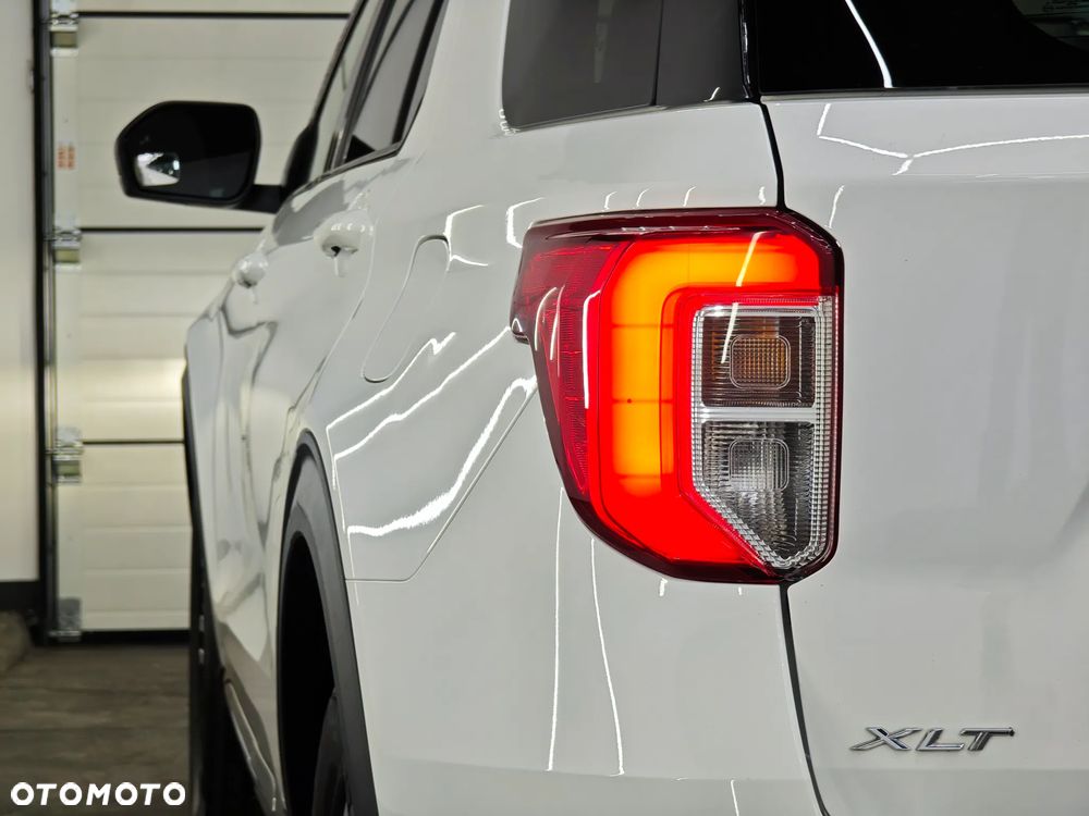 Ford Explorer EcoBoost Plug-in Hybrid PLATINUM - 16