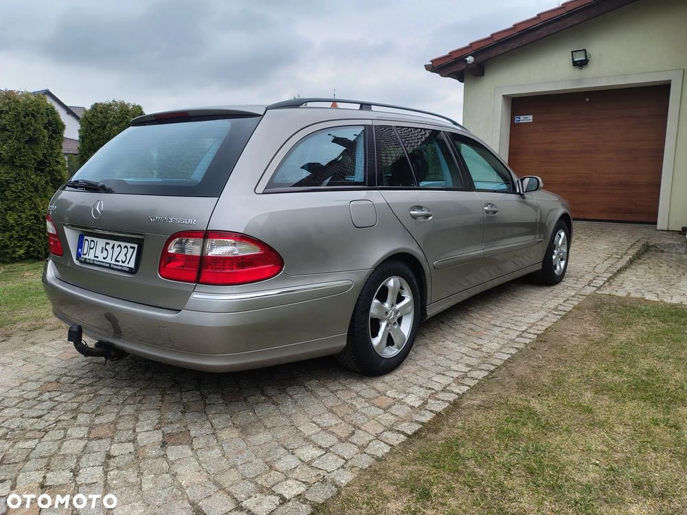 Mercedes-Benz Klasa E 200 Kompressor Automatik Avantgarde - 4