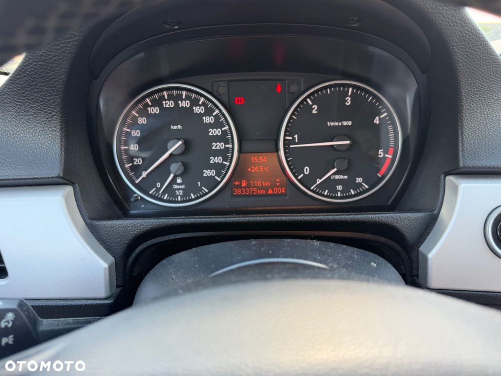 BMW Seria 3 320d xDrive DPF - 11