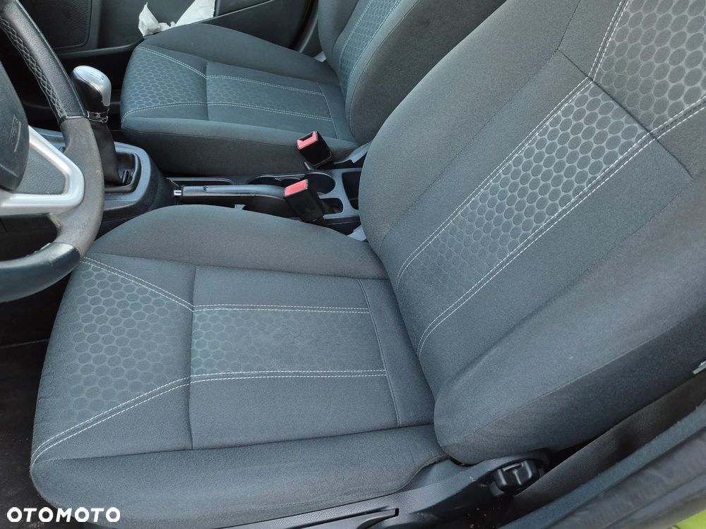 Ford Fiesta 1.4 Titanium EU5 - 15