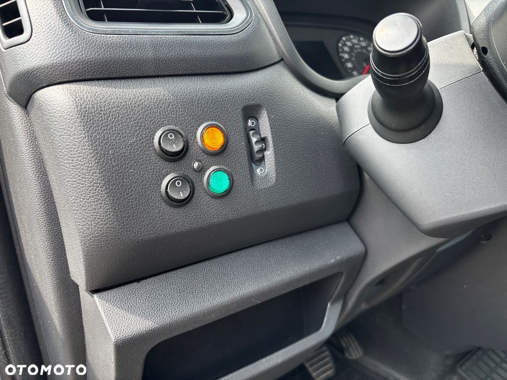 Renault Master - 16