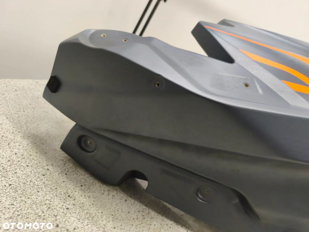 Bak, zbiornik paliwa KTM 1290 Super Duke GT - 28