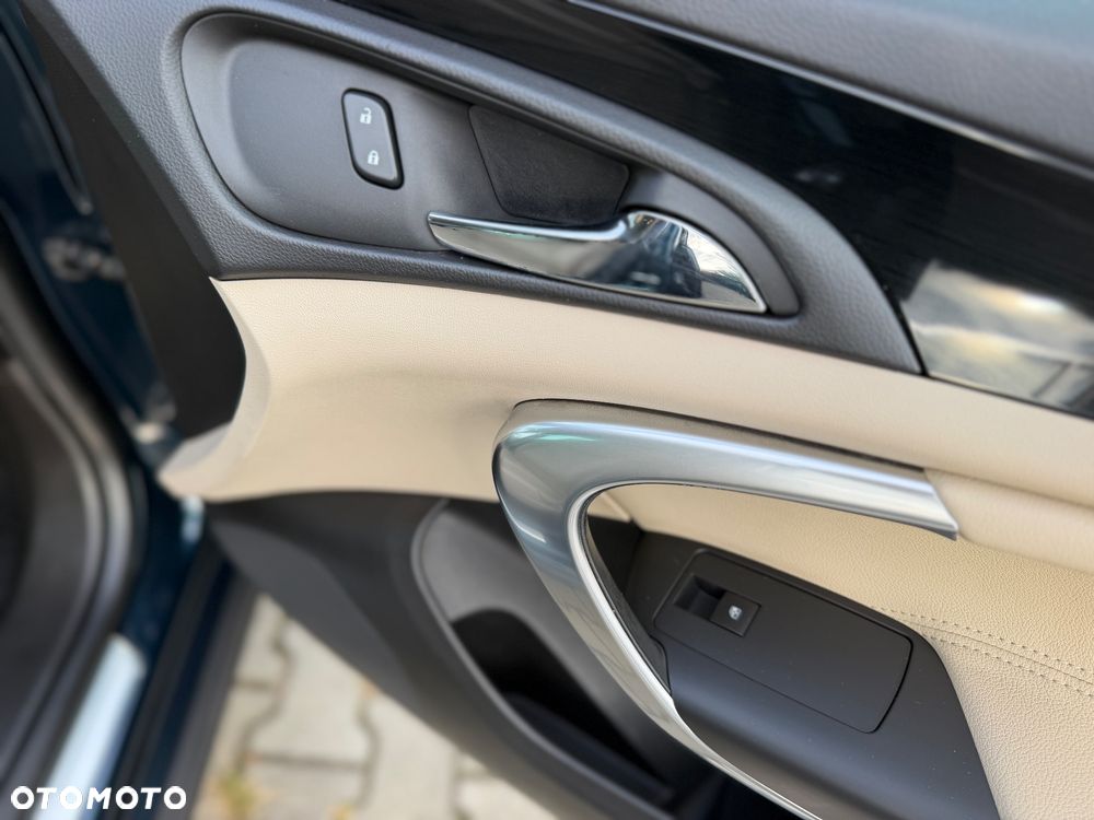 Opel Insignia 2.0 CDTI Cosmo 4x4 S&S - 36