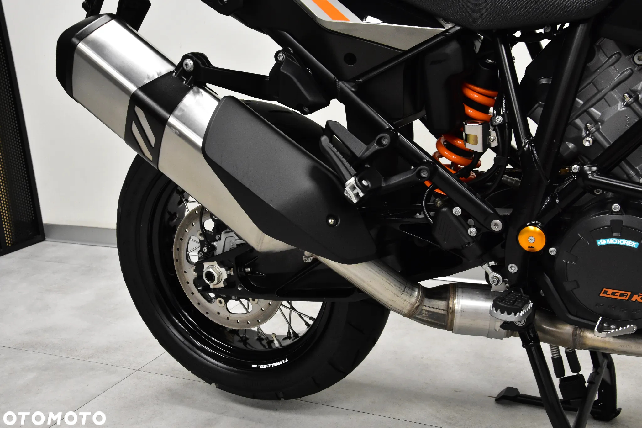 KTM Adventure - 35