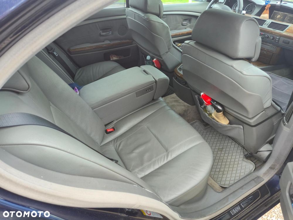 BMW Seria 7 730d - 25