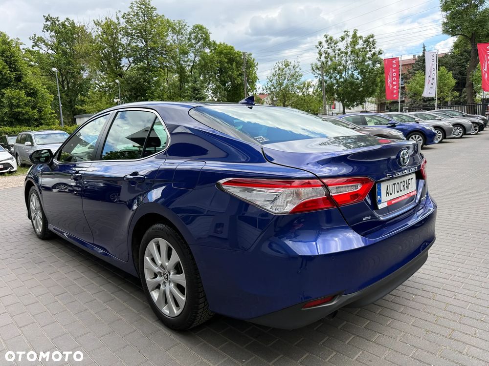 Toyota Camry 2.5 Hybrid Comfort CVT - 19