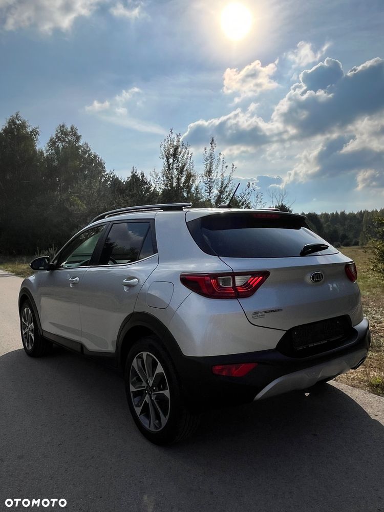 Kia Stonic 1.4 L - 16