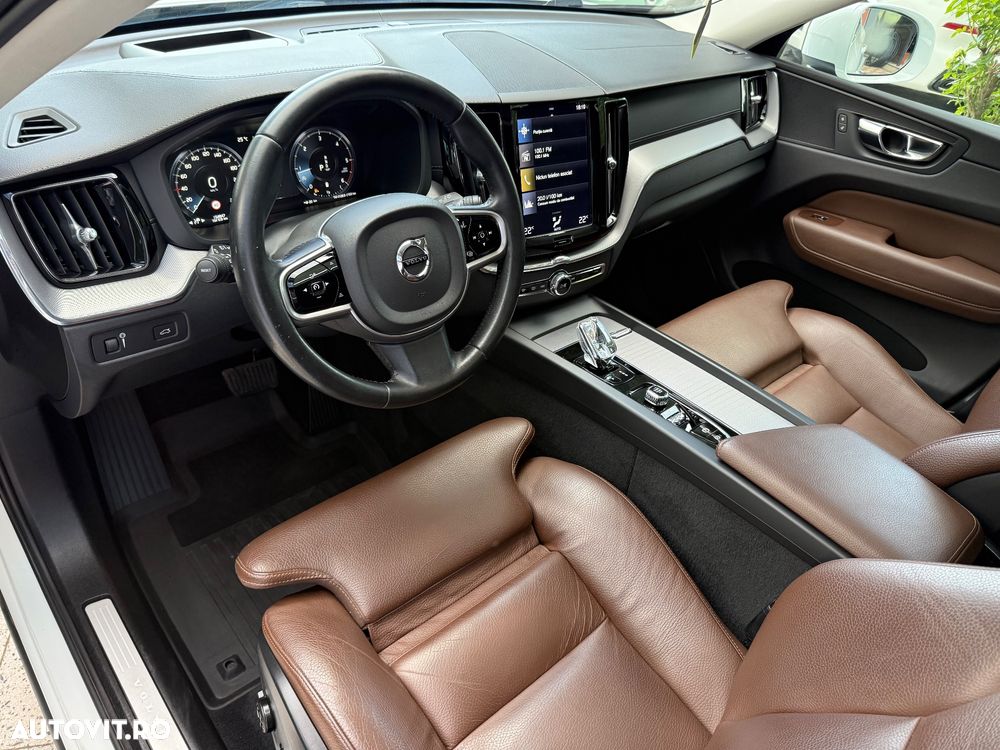 Volvo XC 60 B4 MHEV AWD Inscription - 8