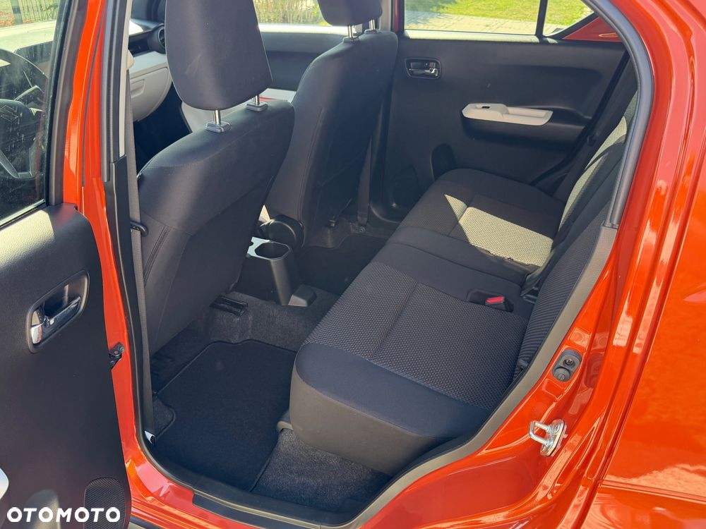 Suzuki Ignis 1.2 Premium AGS - 27