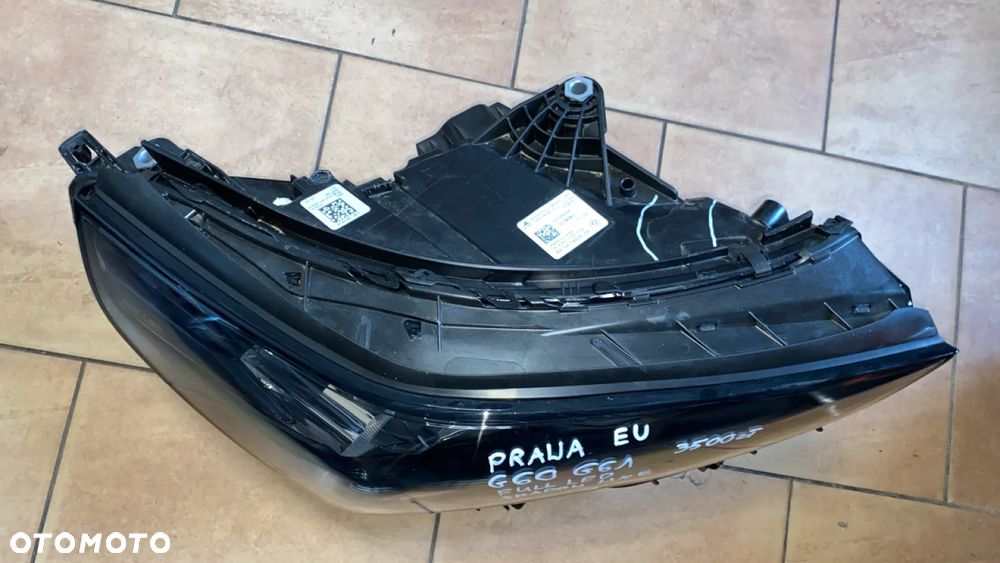 BMW 5 G60 G61 FULL LED SHADOW LINE LAMPA PRAWY PRZÓD EUROPA 5A798D8 - 4
