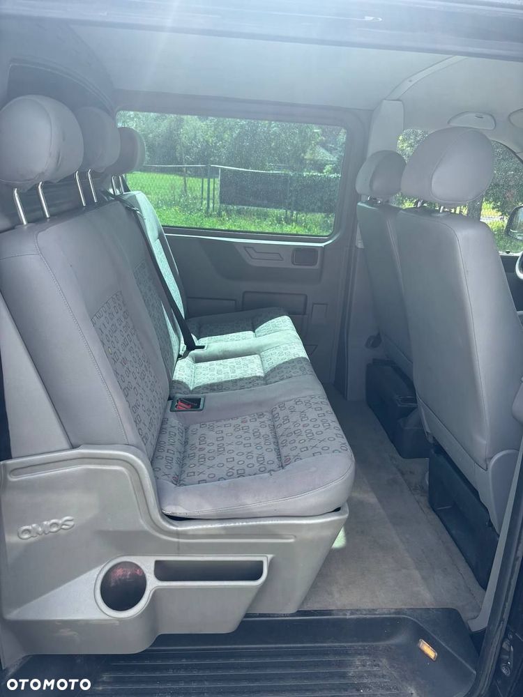 Volkswagen Transporter - 11