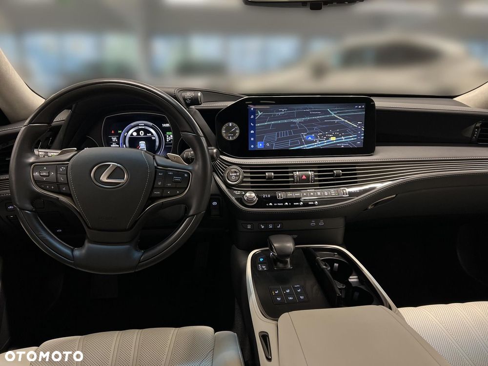 Lexus LS 500h Omotenashi AWD - 19