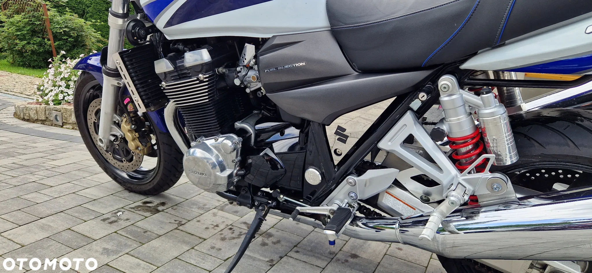 Suzuki GSX - 20