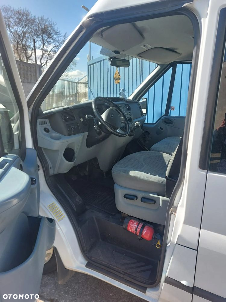 Ford Transit FT 280M Trend - 4