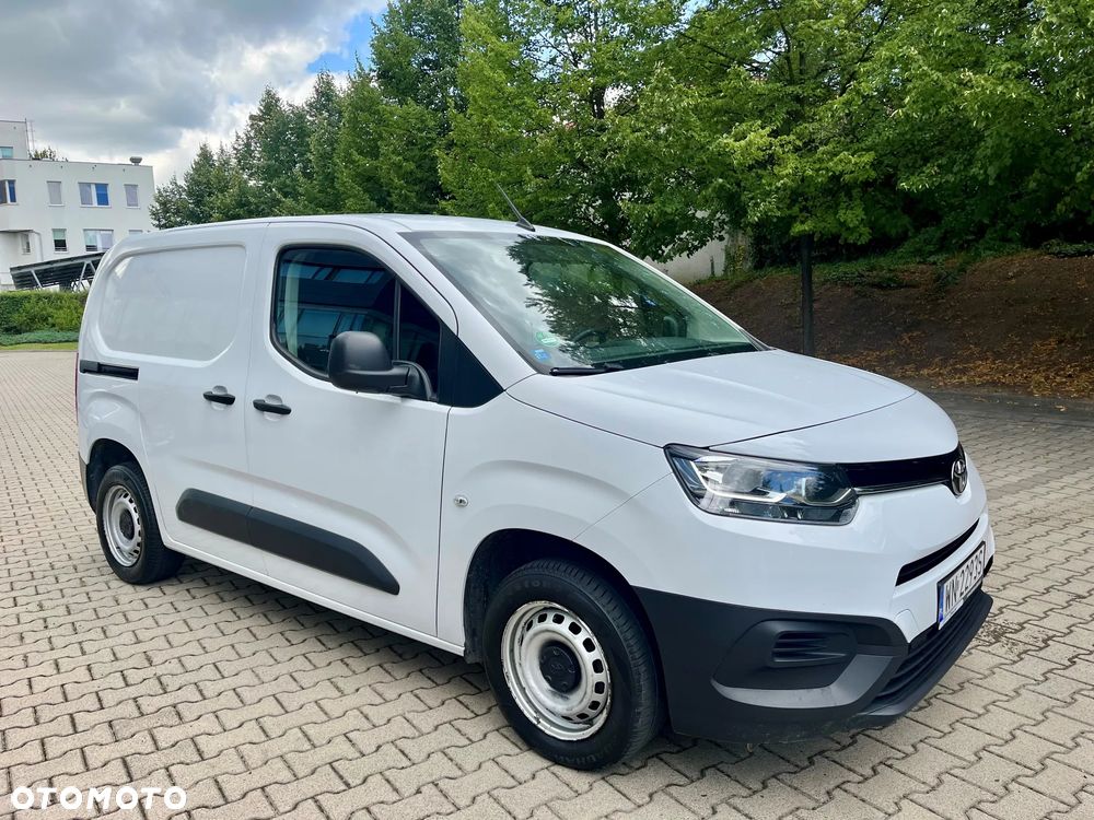 Toyota ProAce Kombi D-4D Medium 2,6t - 2