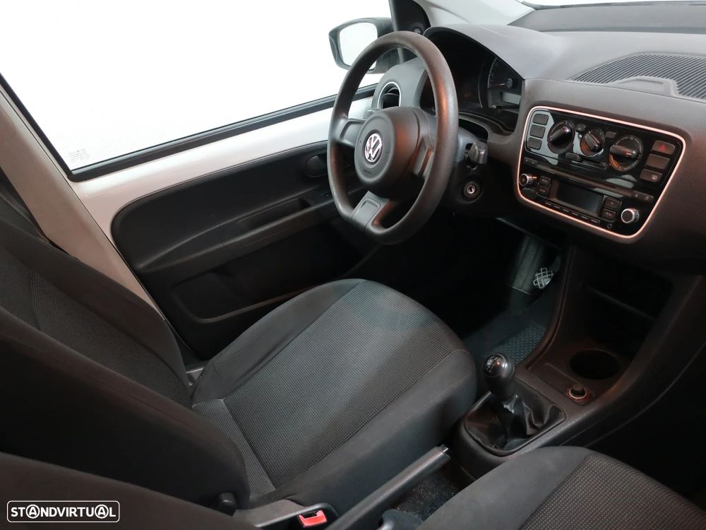 VW Up! 1.0 Take - 18