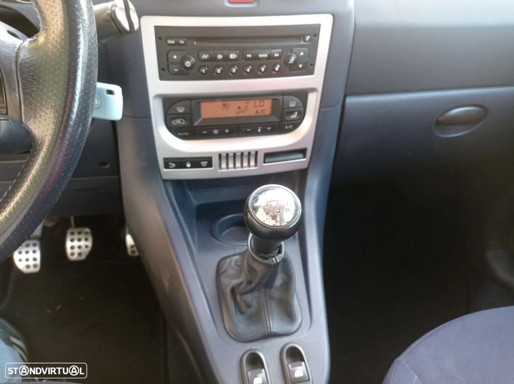 Peugeot 1007 1.4 HDi Sporty - 12