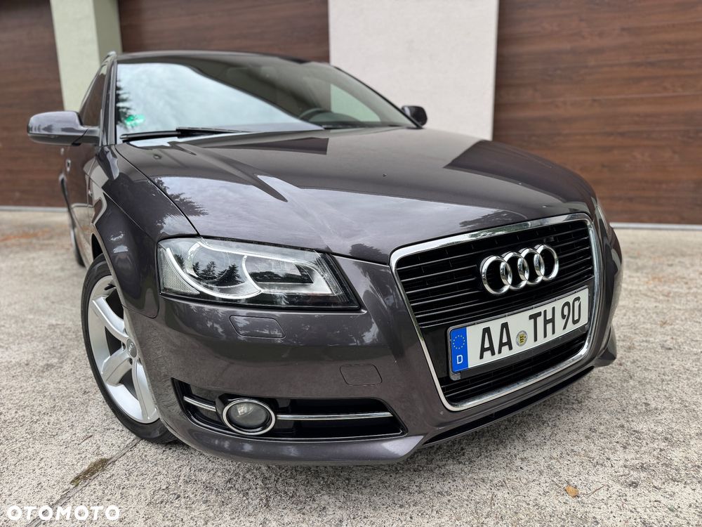 Audi A3 Sportback 2.0 TDI DPF S line Sportpaket - 2