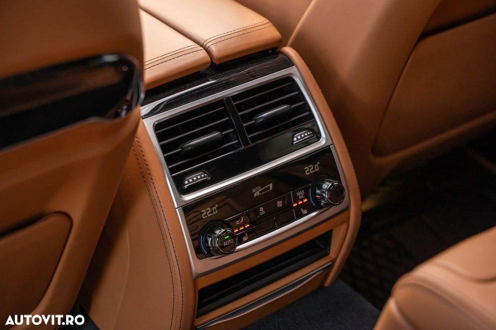 BMW Seria 7 750d xDrive - 16