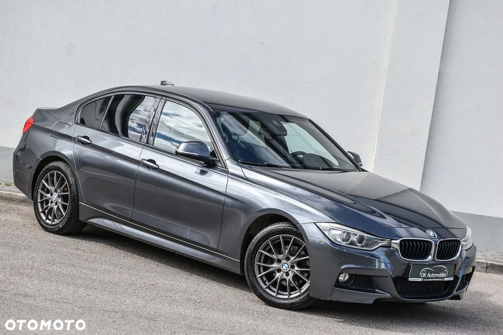 BMW Seria 3 320d DPF Edition Sport - 2
