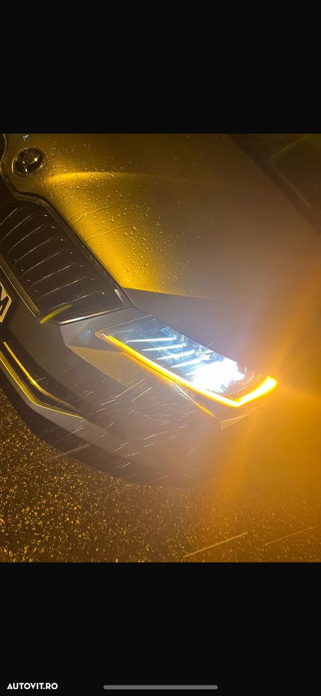 Skoda Superb 2.0 TDI DSG Sportline - 13