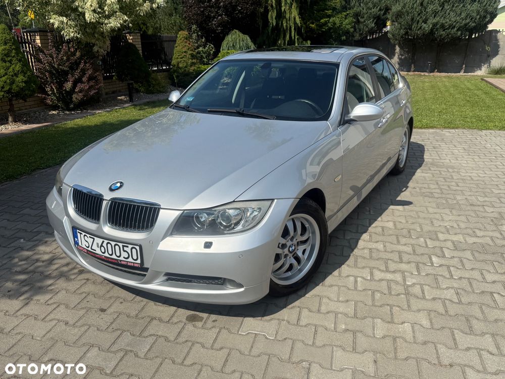 BMW Seria 3 325i - 7