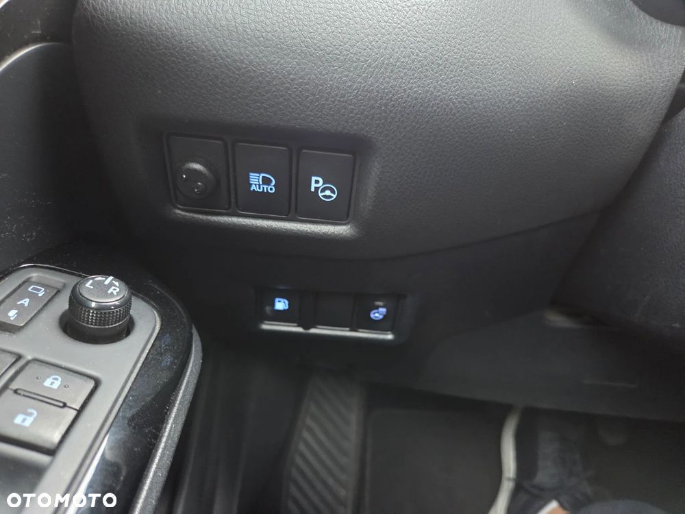 Toyota C-HR 1.8 Hybrid Comfort - 23