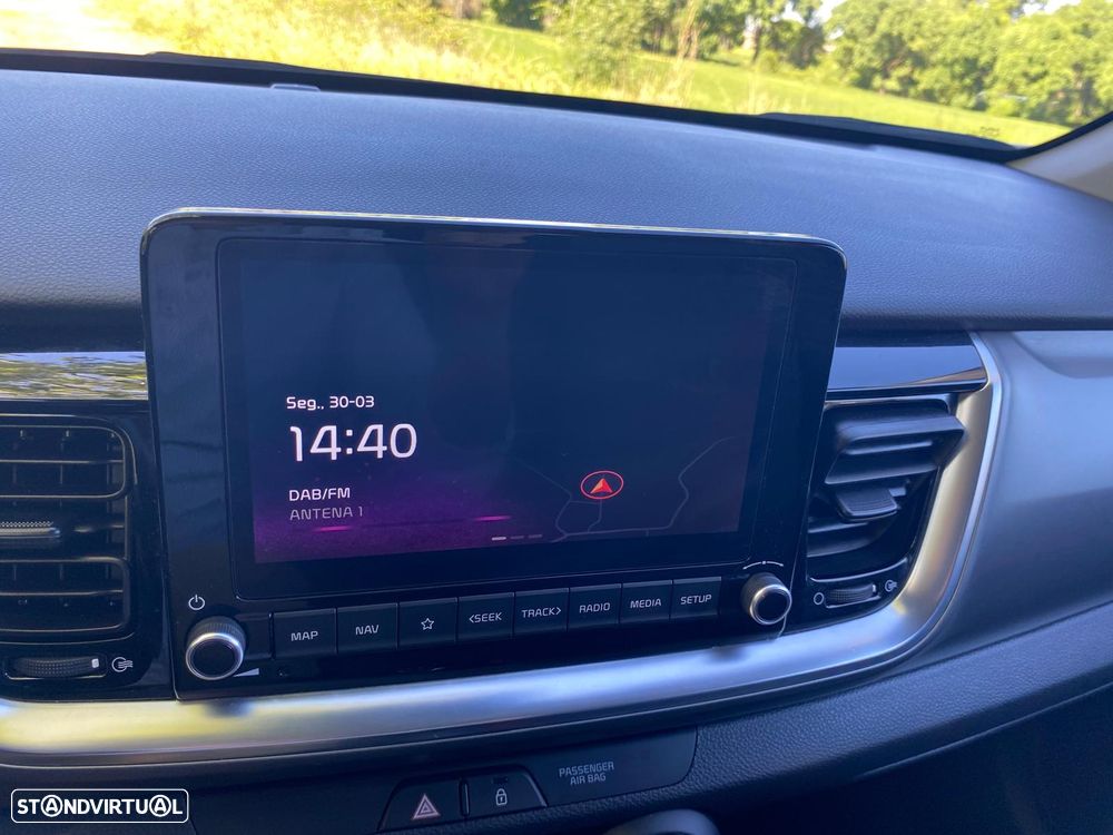 Kia Stonic 1.2 MPi Vibe - 24